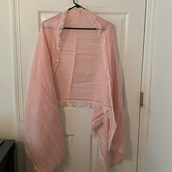 GAP Accessories - NWT Gap scarf/wrap. Fringed on edged.Pink white peach maroon acrylic about 22x74